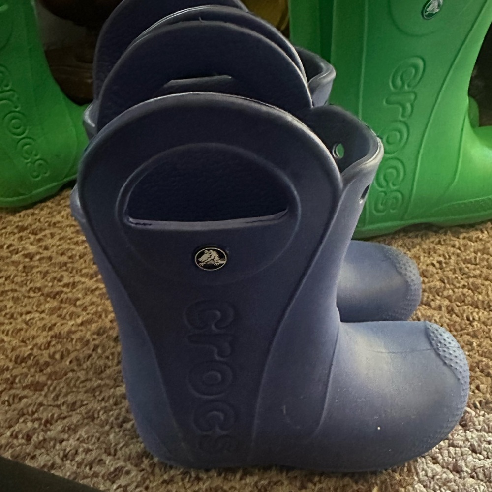 Croc boots size 12 kids